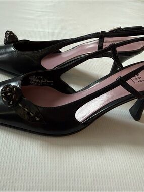 Impo Black Leather Upper Slingback Heels with Pink Insole and Knot Accent 7.5